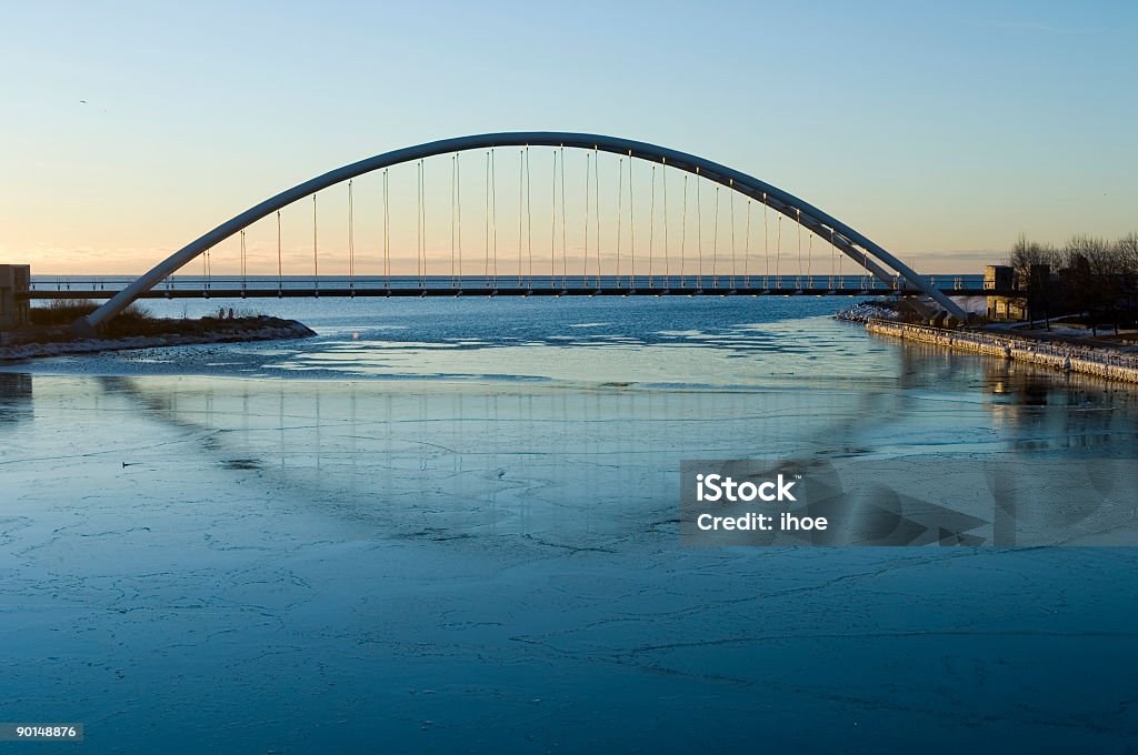 ponte sospeso - Foto stock royalty-free di Acqua
