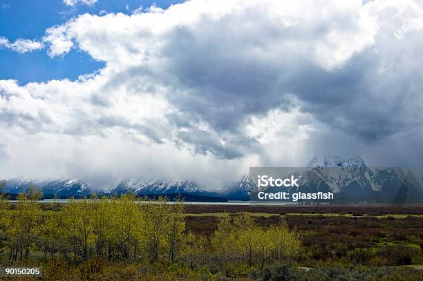 Neve Molto Forte Vernici Grand Teton Montagne - Fotografie stock e altre immagini di Alpinismo - Alpinismo, Ambientazione esterna, Ambiente