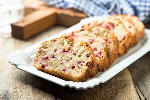 Homemade pound cake with berries