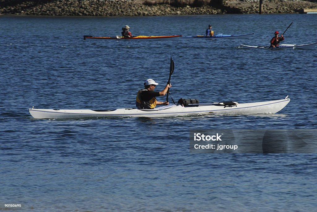 Pratique du kayak - Photo de Activité de loisirs libre de droits