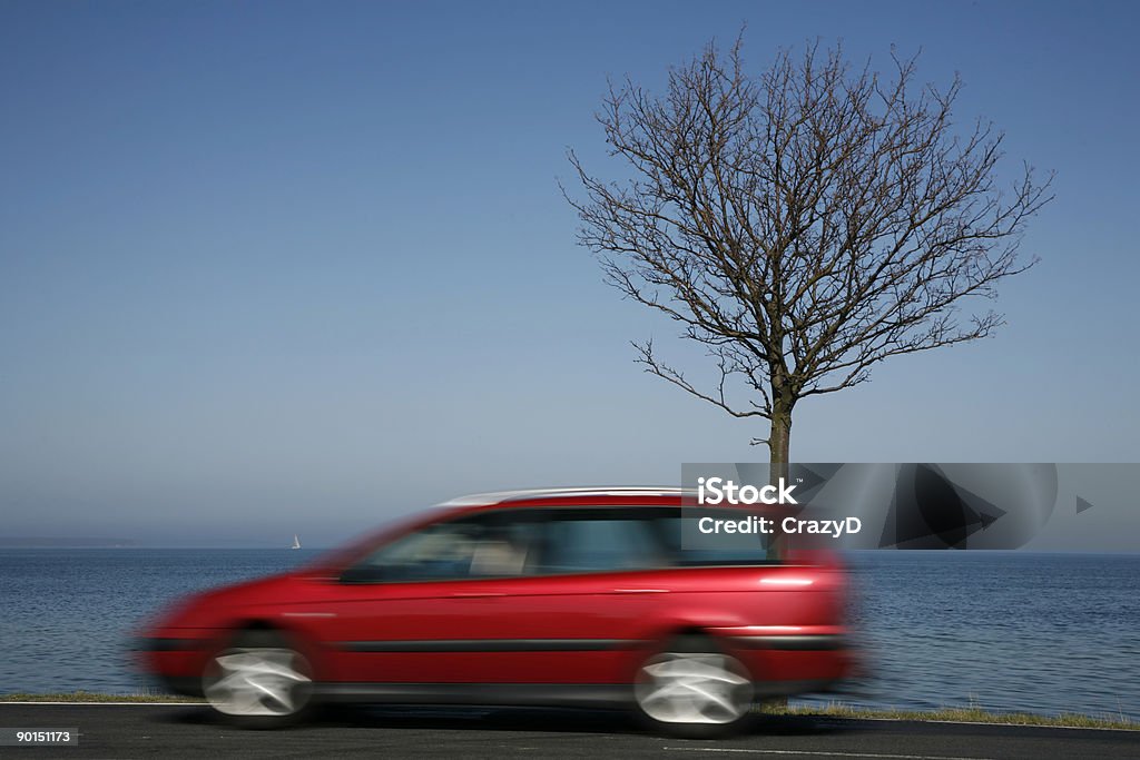 Prędkości wzdłuż wybrzeża - Zbiór zdjęć royalty-free (Samochód)