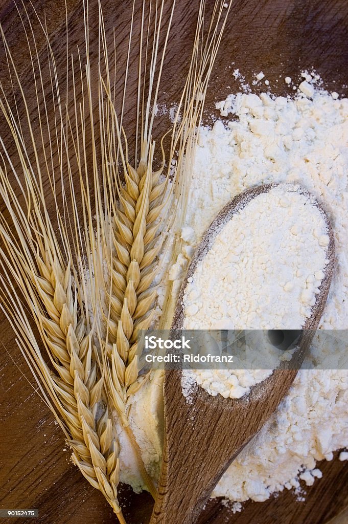 White Mehl mit Weizen-Ohren - Lizenzfrei Alt Stock-Foto