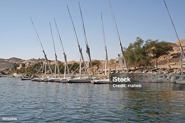 Felucca Круиз Лодкиреке Нил Египет — стоковые фотографии и другие картинки Асуан - Асуан, Африка, Бежевый