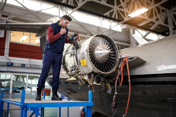 istock Aircraft mechanic in the hangar 901527656