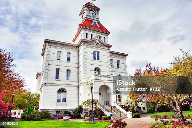 County Courthouse Stock Photo - Download Image Now - Corvallis, Oregon - US State, District