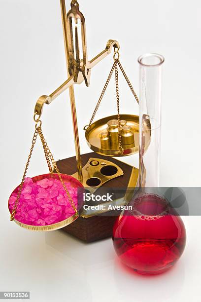 Photo libre de droit de Science Expérience banque d'images et plus d'images libres de droit de Abstrait - Abstrait, Analyser, Balance