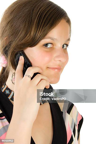 Pretty Girl 携帯電話で話している - 1人のストックフォトや画像を多数ご用意 - 1人, つながり, イヤリング