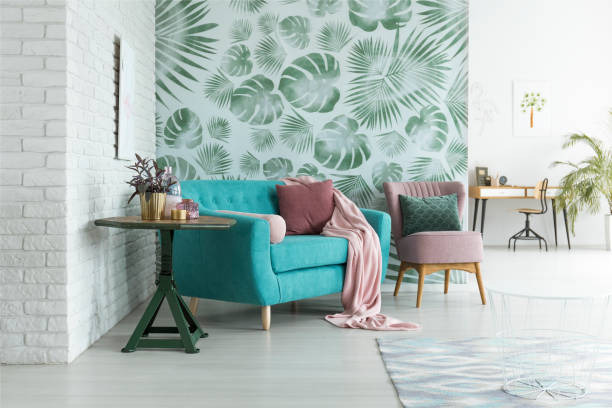 istock Green wallpaper in living room 901562464