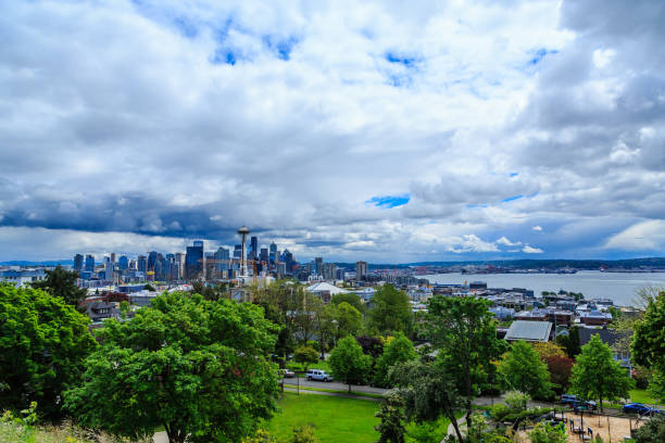 istock View of Downtown Seattle from Queen Anne Hill on cloudy Day 901565904