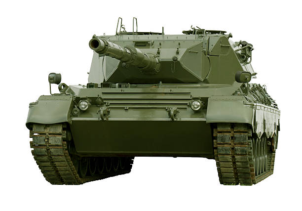 leopardo tanque militar sobre blanco - unstoppable fotografías e imágenes de stock