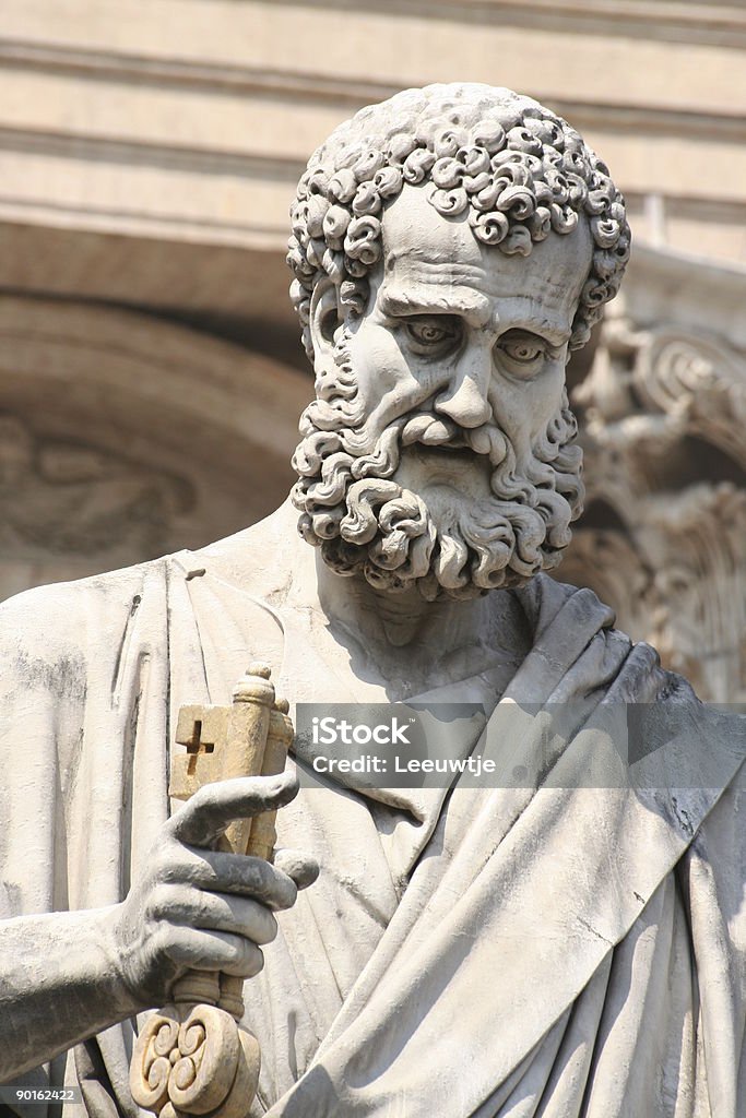 Statua di St Peters square, Città del Vaticano - Foto stock royalty-free di Busto - Scultura