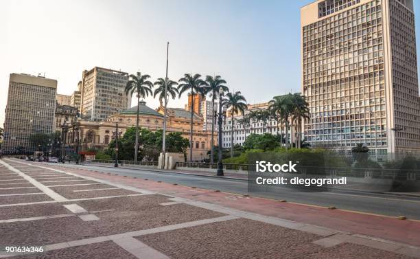 Cha Viaduct Sao Paulo Brazil Stock Photo - Download Image Now - Street, São Paulo, São Paulo State