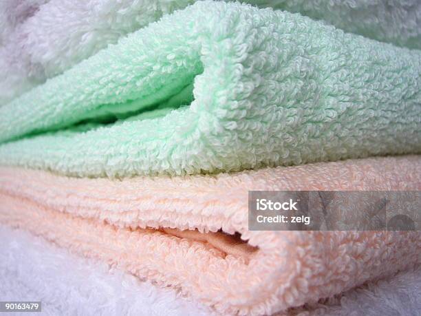 Towels Stock Photo - Download Image Now - Bathtub, Beach, Clean