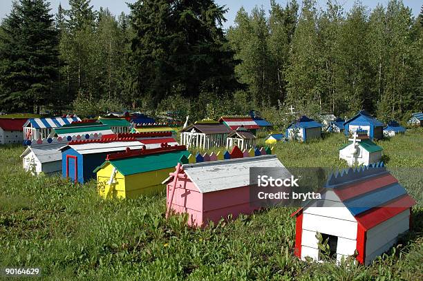 Foto de Eklutna Cemitério Alasca Eua e mais fotos de stock de Alasca - Estado dos EUA - Alasca - Estado dos EUA, Tribo Norte-Americana, Túmulo