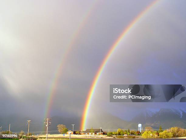 Ollas De Oro Foto de stock y más banco de imágenes de Arco - Característica arquitectónica - Arco - Característica arquitectónica, Arco iris, Color - Tipo de imagen