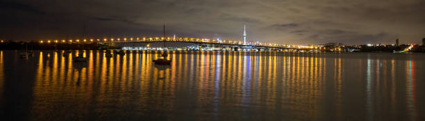 istock Auckland at night 901661974