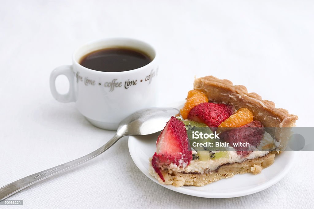 Torta de frutas com café - Foto de stock de Almoço royalty-free