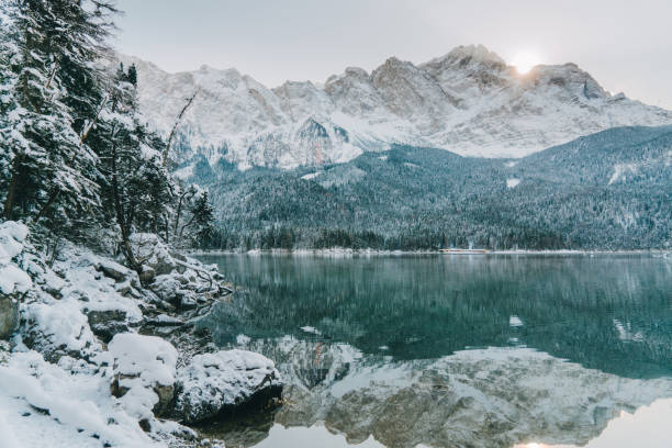 istock Scenic view of Eibsee lake in Alps 901682218