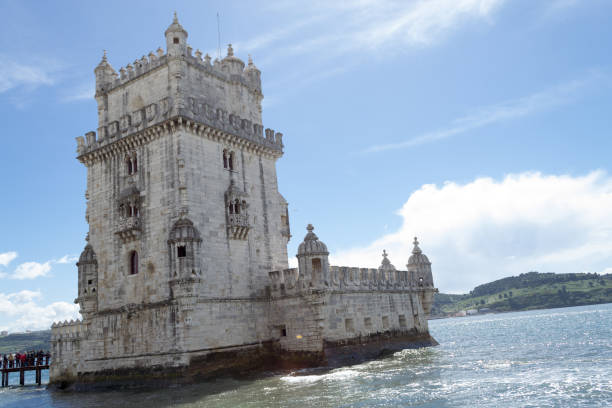 Belem tower in the bank of the Targus River (Belem, Portugal) Belem, Lisbon, Portugal, April 21st 2017-Belem tower was built in 1519 to protect the entrance of the Targus river in Lisbon (Portugal) chemin des dames stock pictures, royalty-free photos & images