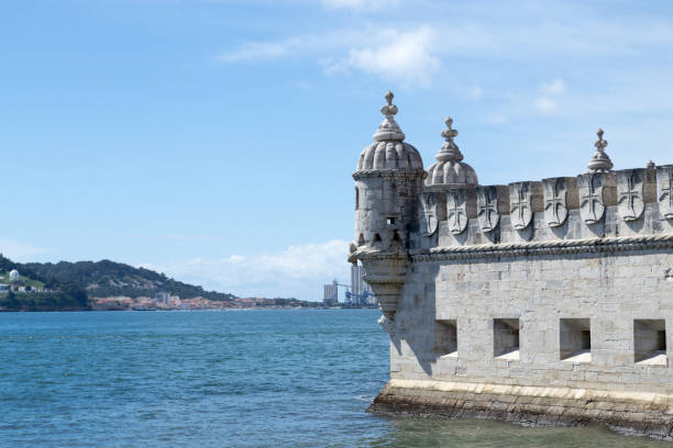 Belem tower in the bank of the Targus River (Belem, Portugal) Belem, Lisbon, Portugal, April 21st 2017-Belem tower was built in 1519 to protect the entrance of the Targus river in Lisbon (Portugal) chemin des dames stock pictures, royalty-free photos & images