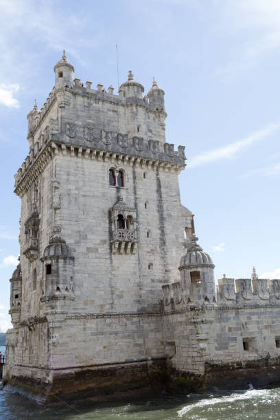 Belem tower in the bank of the Targus River (Belem, Portugal) Belem, Lisbon, Portugal, April 21st 2017-Belem tower was built in 1519 to protect the entrance of the Targus river in Lisbon (Portugal) chemin des dames stock pictures, royalty-free photos & images