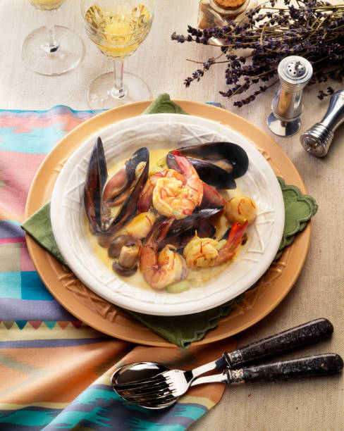 istock Bouillabaisse fresh cream tailoring 901779920