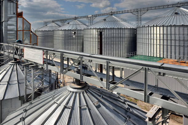 istock Building Exterior, Storage and drying of grains, wheat, corn, soy, sunflower 901846200