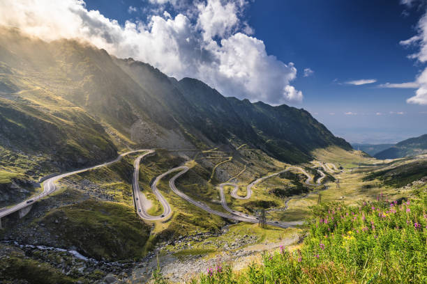 transfagarasan 고속도로, 세계, 유럽, 루마니아 (transfagarashan)에서 아마 가장 아름 다운도 - mountain range carpathian mountain range mountain ridge 뉴스 사진 이미지