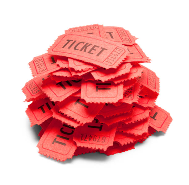 czerwony stos biletów - ticket ticket stub red movie ticket zdjęcia i obrazy z banku zdjęć