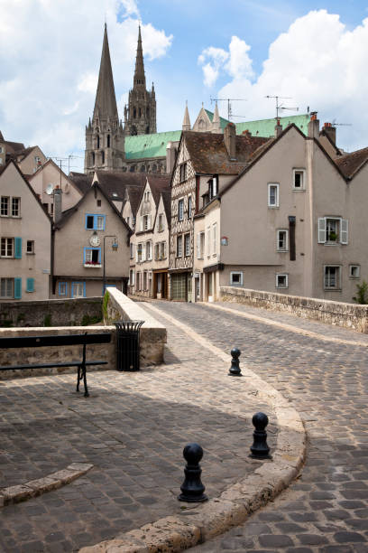 istock Street scene, Chartres, France REVISED from 2018-01-04 902006016