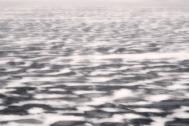 istock Frozzen Volga in Kostroma, Russia 902038328