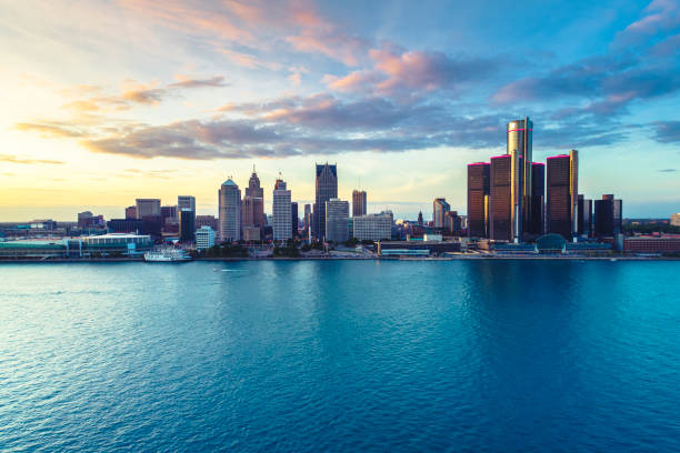 Detroit Aerial view sunset Detroit Aerial view sunset michigan stock pictures, royalty-free photos & images