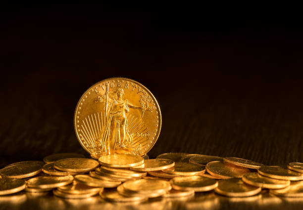 liberty gold eagle una moneta da oncia - us coin foto e immagini stock