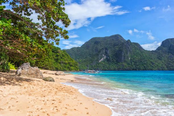istock El Nido bay scenic islands view, Palawan, Philippines 902117344
