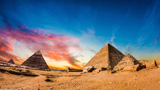 istock Great Pyramids of Giza 902160522