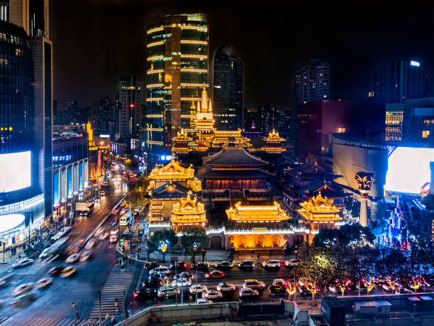 istock Jing'An Temple, Shanghai 902217588
