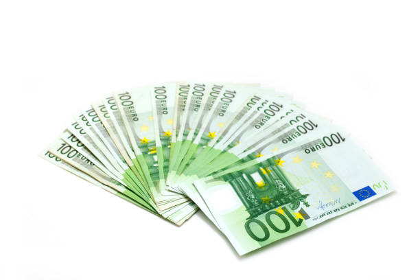 istock Euro cash 902224950