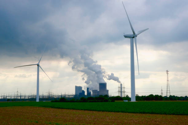 istock Regenerative and fossil energy 902258372