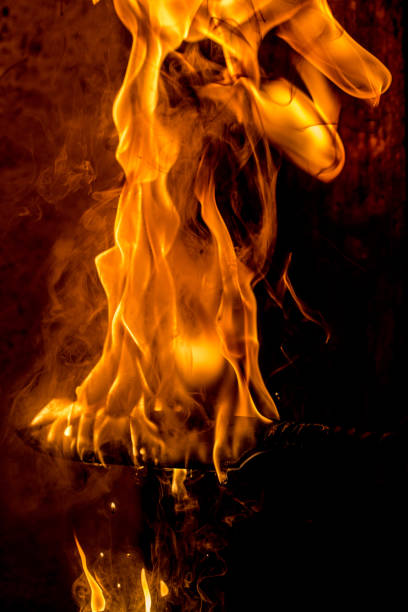 istock Close-up of Blacksmith Tempering a Knife 902322734