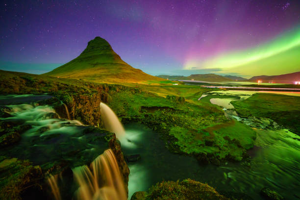 istock northern light over Kirkjufell mountain 902340704