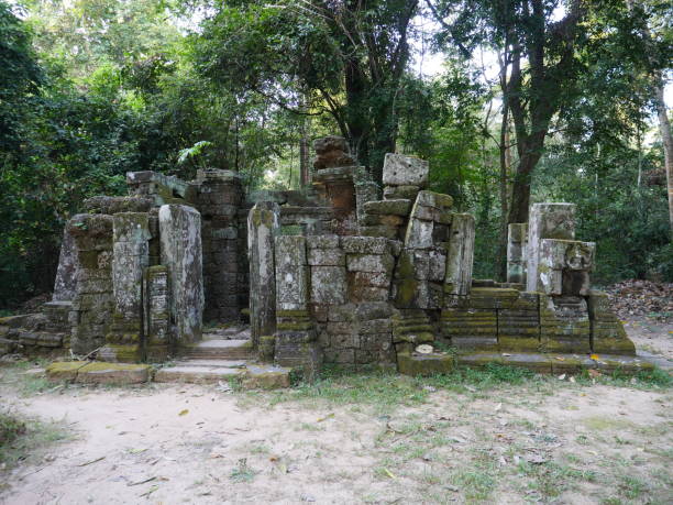 istock Banteay Kdei - famous Cambodian landmark 902354138