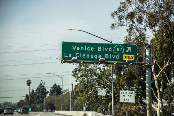 istock Los Angeles road sign 902372656