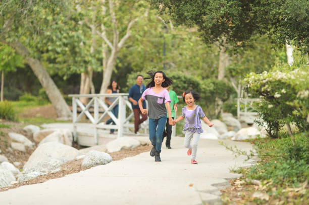 istock A Perfect Family Day at the Park 902387452