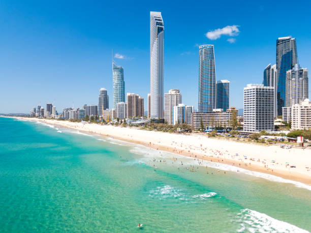 istock Surfers Paradise aerial image 902387542