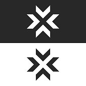 istock Converge arrows  mockup, letter X shape black and white graphic concept, intersection 4 directions in center crossroad creative resize icon 902418108