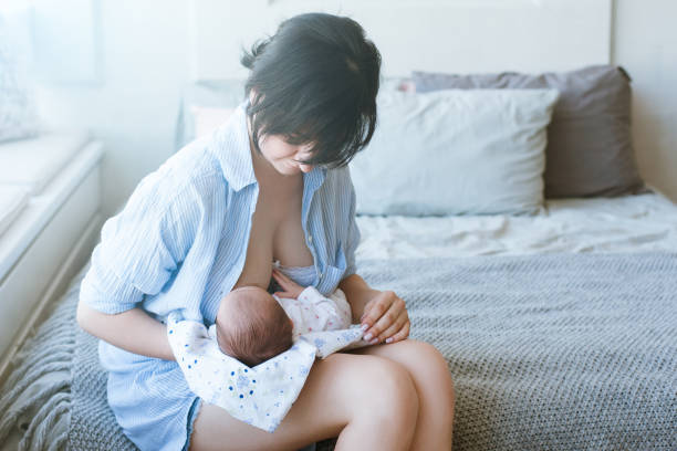 istock benefits of breastfeeding for newborns 902429176