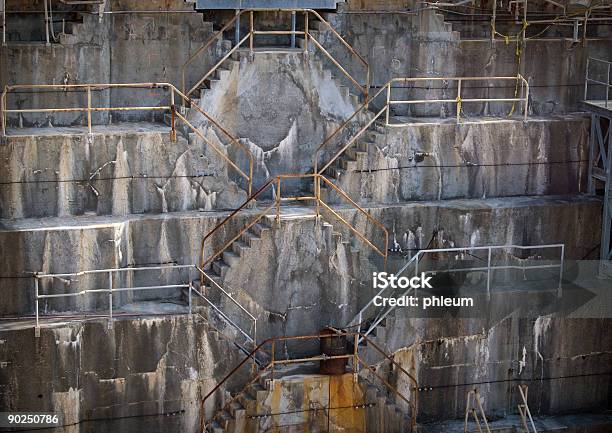 Drydock Passos - Fotografias de stock e mais imagens de Ilha - Ilha, Égua, Azul marinho