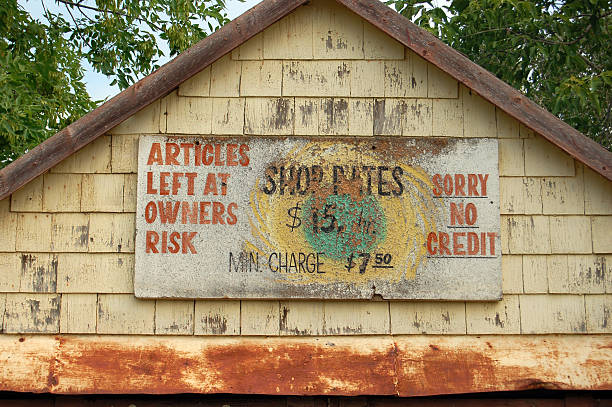 istock Sign on Vintage Mechanic's Garage 90252678