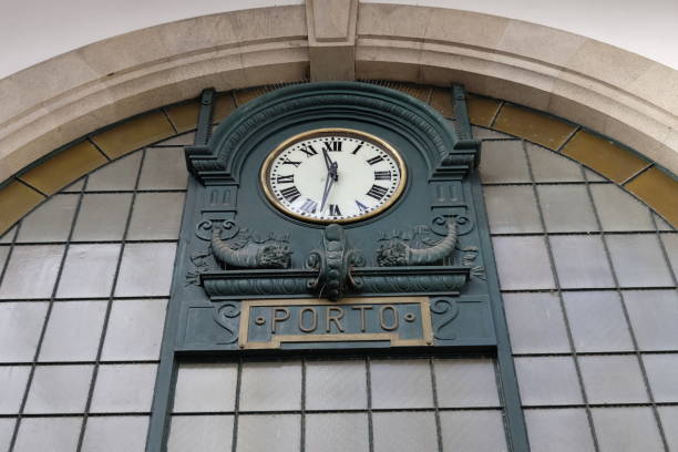istock train station of porto 902569316