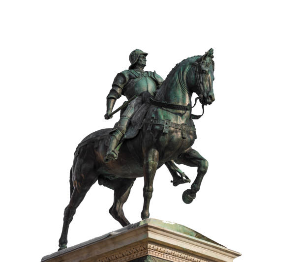 istock Bartolomeo Colleoni, renaissance soldier of fortune (isolated on white background) 902595224